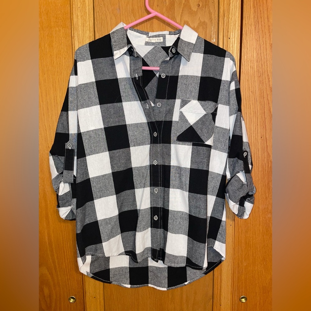 Black and white button down. Size medium